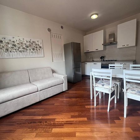 Lecco Holiday Apartment Exterior photo